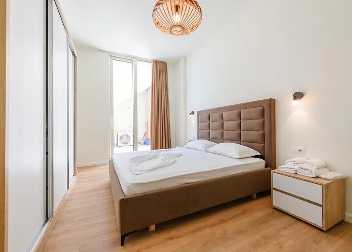 Resort Coast Palasë