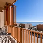Resort Coast Palasë